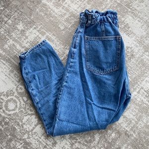 ⭐Zara Paperbag Style Straight Mom Jeans High Rise